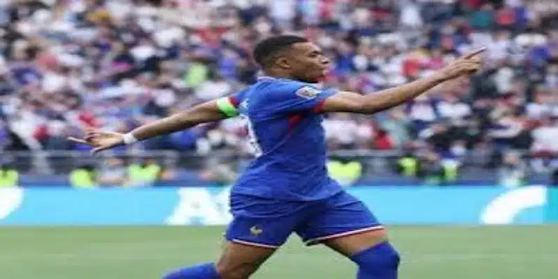 战术革新者：德泽尔比的足球哲学- 亚博体育